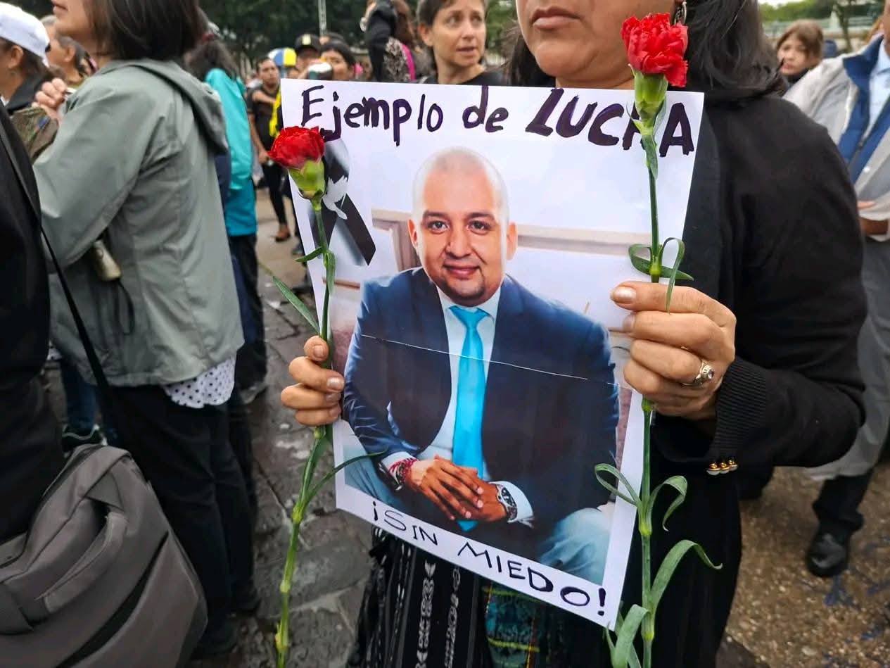 Caso Solórzano Foppa: Revelan cómo la PNC habría “sembrado” un arma a dos repartidores inocentes